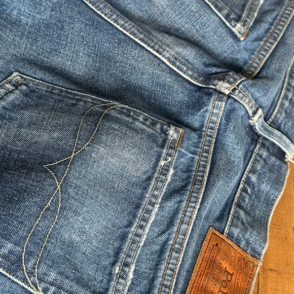 Ralph Lauren Men's Distressed Denim Jeans - Picture 9 of 10